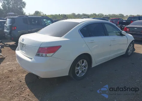 2010 Honda Accord 2.4 Lx-P z USA, uszkodzony, nr VIN 1HGCP2F44AA068345